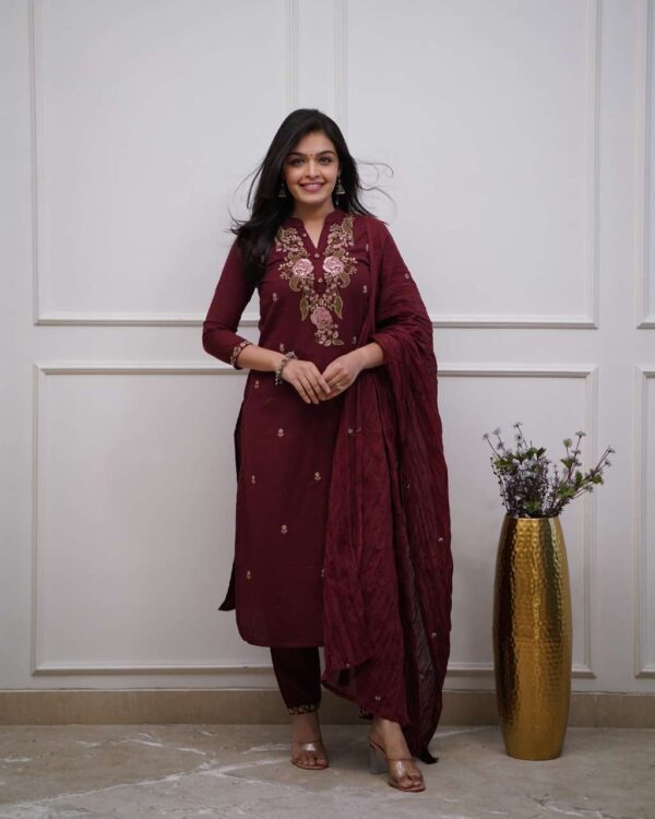 Kurti - Image 3